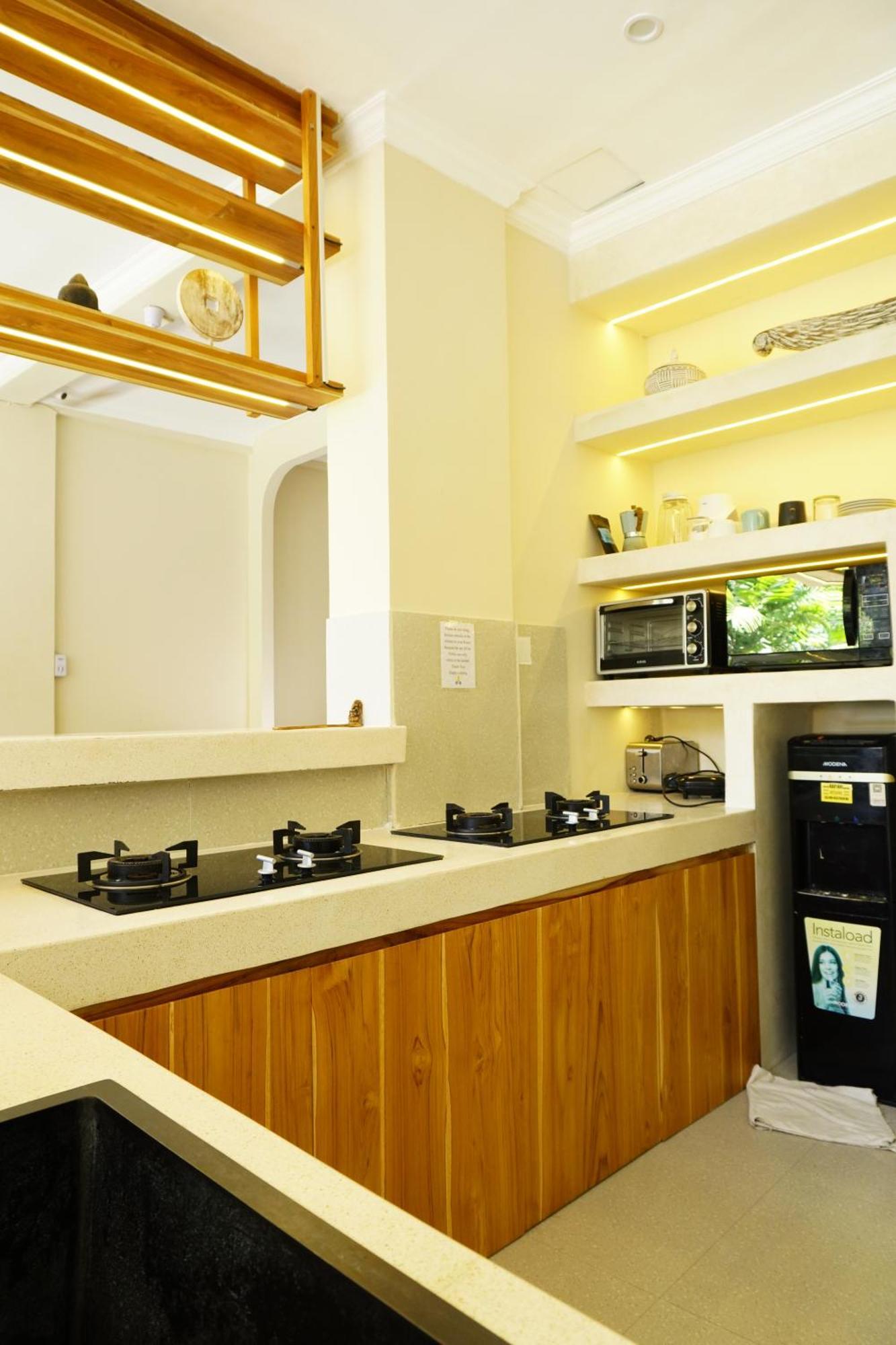 Olivia Guest House Canggu Esterno foto